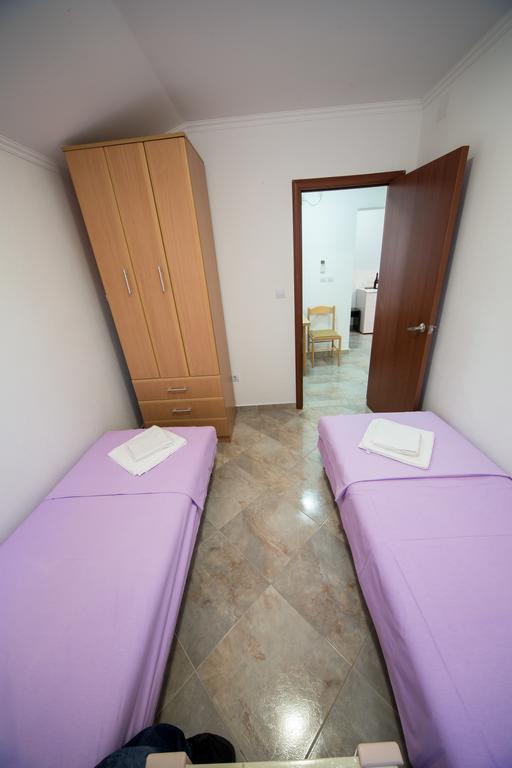 Apartments Pavicevic Tivat Habitación foto