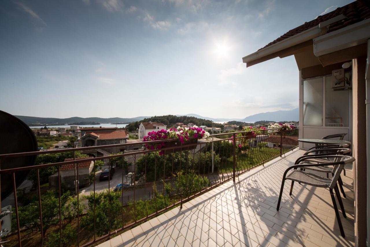 Apartments Pavicevic Tivat Habitación foto