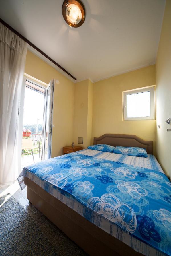Apartments Pavicevic Tivat Habitación foto