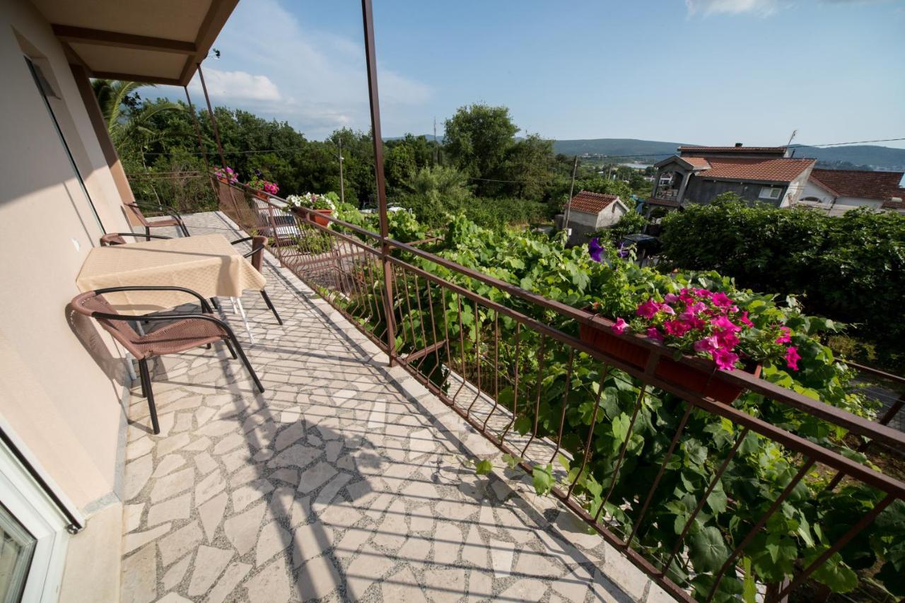 Apartments Pavicevic Tivat Habitación foto