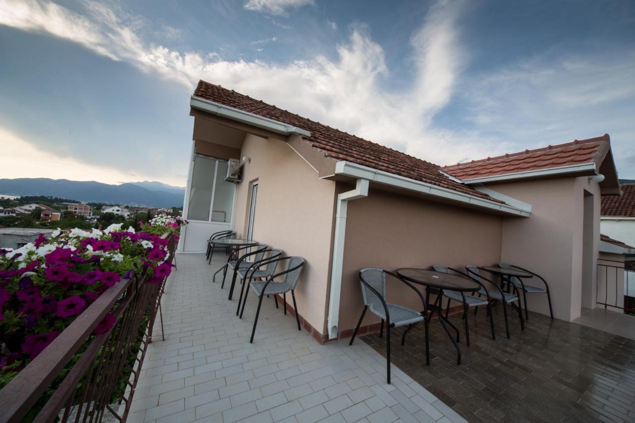 Apartments Pavicevic Tivat Habitación foto