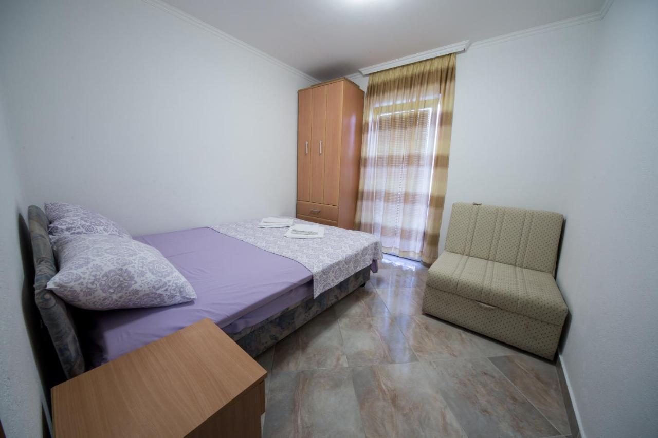Apartments Pavicevic Tivat Habitación foto